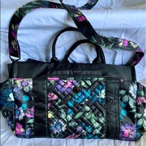 Lug romper in bloom black